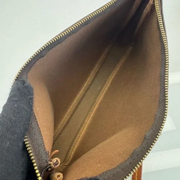 Louis Vuitton Brown Monogram Pochette Accessories Women's Bag - Picture 11 of 14